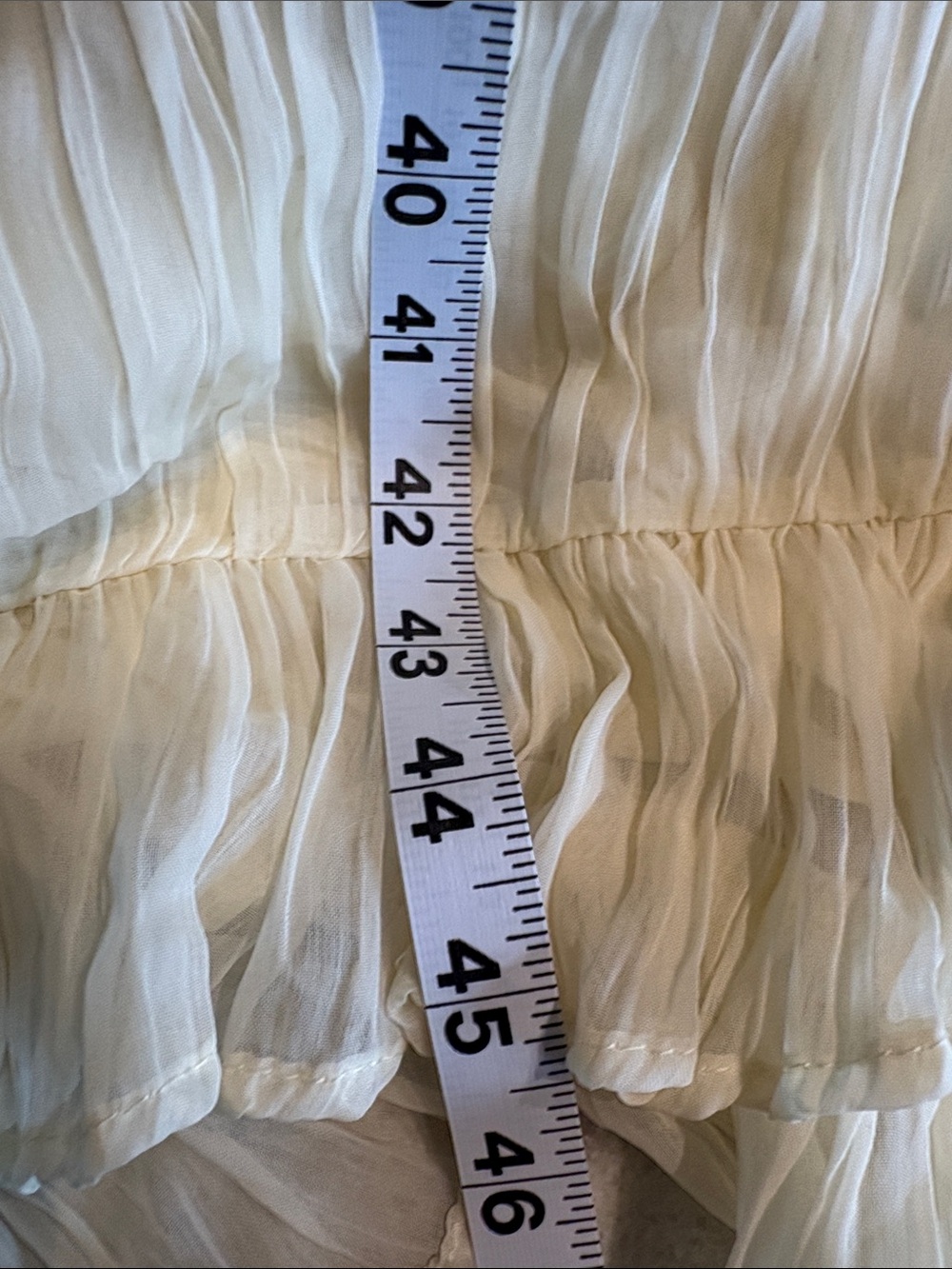 ASOS DESIGN Ruched layered midi dress in cream size 4 - Picture 15 of 16